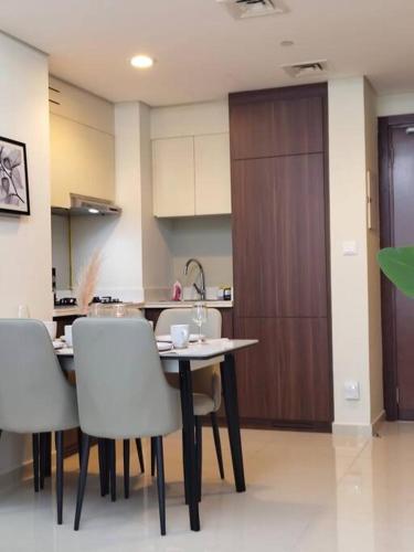 Cozy 2BR Apartment DAMAC VERA Business Bay, Dubai (foto 9)
