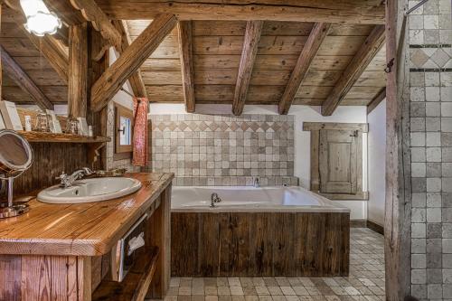 Chalet Persan - image 14