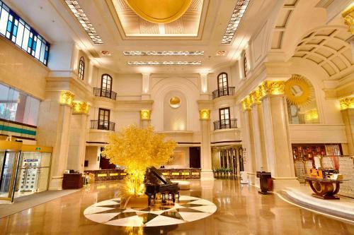 Lobby, Crowne Plaza City Center Ningbo By IHG in Ningbo