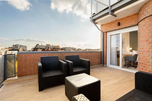 Two-Bedroom Apartment image 3
