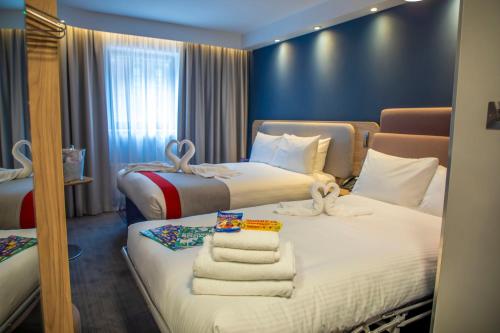 room detail thumbnail 2