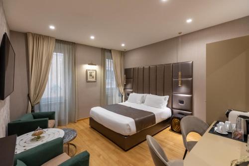 Ara di Marte Home, Roma