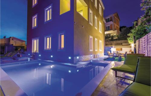 3 Bedroom Stunning Apartment In Mavarstica 3 Bedroom Stunning Apartment In Mavarstica