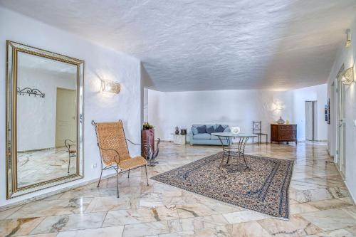 Facilities, Golfinhos - MAGNIFICENT & SPACIOUS 5 BEDROOM VILLA in Carvoeiro City Center