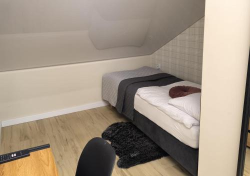 1 twin bed