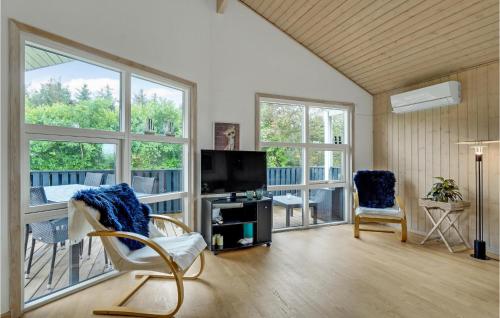  Cozy Home In Hurup Thy With Sauna in Sønder Ydby