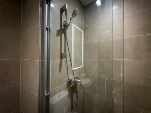 Fast Wi-fi Netflix Cozy 1BR Flat Near Downtown Dubai, Dubái (foto 3)