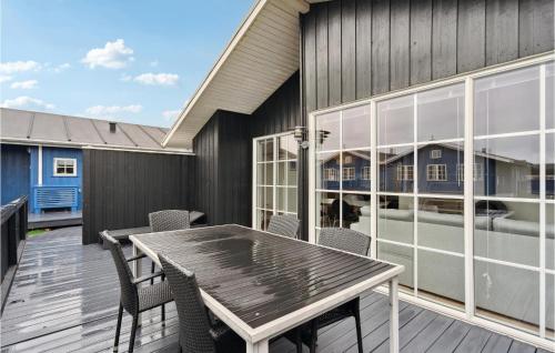Exterior view, Beautiful Home In Hvide Sande With Wifi in Klegod