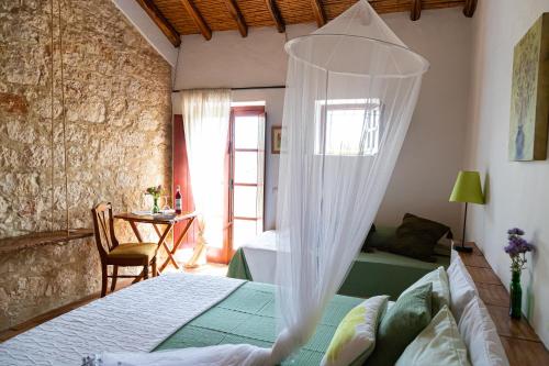 Casas na Vinha - Monte da Casteleja, Wine Estate - Eco Turismo Rural in Sao Sebastiao