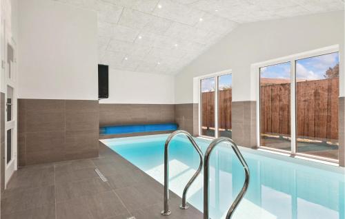 Swimming pool, Gorgeous Home In Ebeltoft With Sauna in Boeslum
