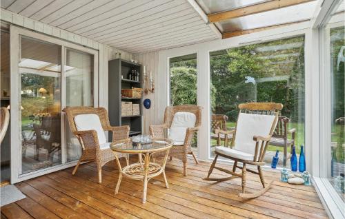 3 Bedroom Gorgeous Home In Thyholm in Thyholm