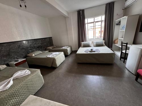 Family Room image 5