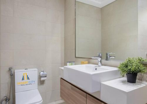 Fully Furnished One Bed in Meydan, Hosted by Desert City Stays, Dubai (foto 8)