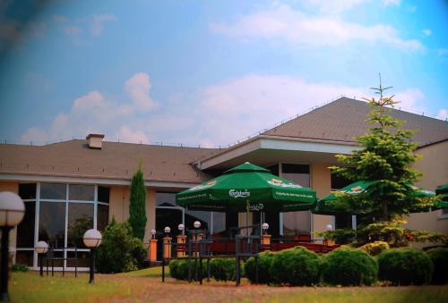 Hotel Preemier 3