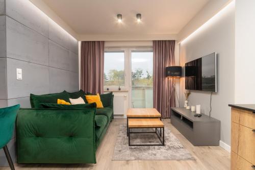 Wichrowa Deluxe Apartment by BookingHost, Wroclaw