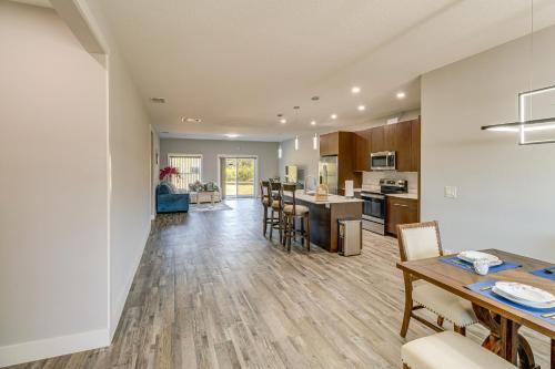 4 Mi to Golf Quiet Lake Wales Retreat in Frostproof