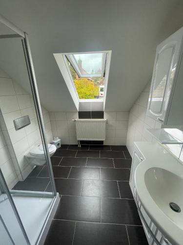 浴室, Ferienwohnung Ludwig in 卡爾施塔特