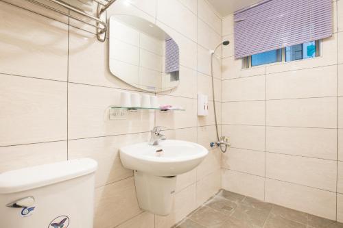 Deluxe Suite-D3 image 5