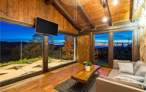 Luxurious Home In Lisac in Lisac