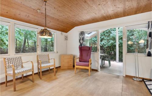  Beautiful Home In Tarm With Wifi in Lyne