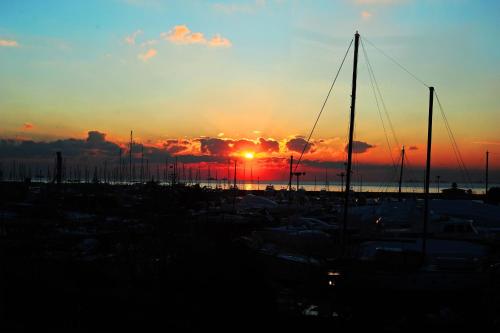 Wyndham Grand Istanbul Kalamış Marina Hotel, Istanbul (foto 6)