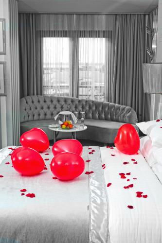 Wyndham Grand Istanbul Kalamış Marina Hotel, Istanbul (foto 7)
