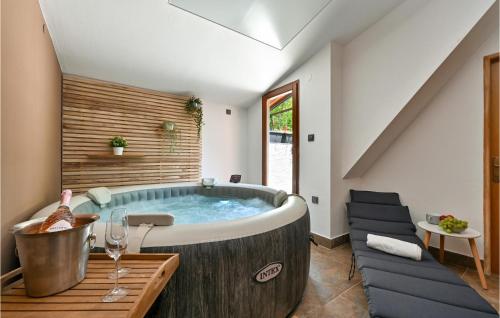 Attractions, Pet Friendly Home In Sisak With Sauna in Sisak