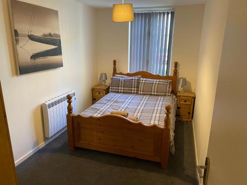 River Courtyard Apartment In The Heart Of Stneots - image 6