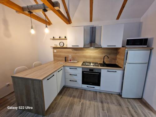 Kitchen, Apartman Matija in Belisce