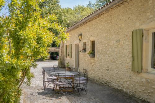 Château de Marrets (Chateau de Marrets) in Saint-Gervais-sur-Roubion