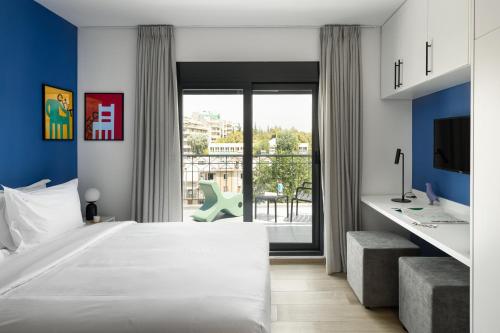 Fits Living - Accommodation - Athens