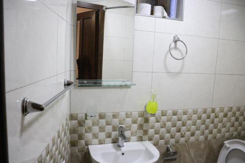 Lucy guest house in Garni