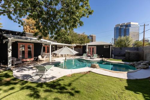 Historic Gem with Pool in the heart of Downtown, Phoenix