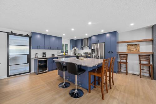 Flora's House - Calgary