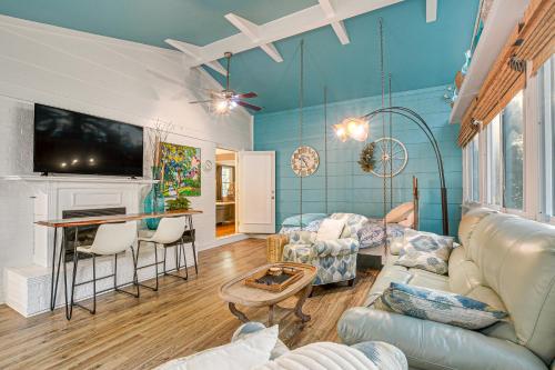 4 Mi to Falls Lake Dog-Friendly Wake Forest Home in Wake Forest (NC)