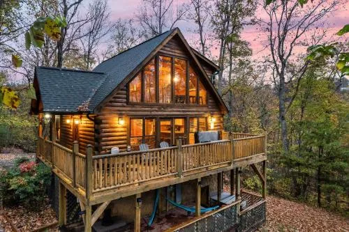 Deja View Serene Mountain Cabin for a Family Get-away with a Hot tub Sauna Fire pit that is Pet Friendly photo 2
