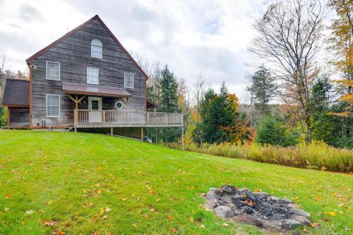 Home 15 Mi to Berkshire East and Mount Snow!