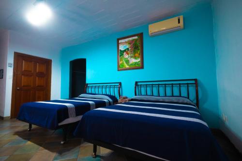 Standard Double Room with Two Double Beds image 10