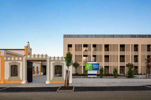Holiday Inn Express Evora By IHG