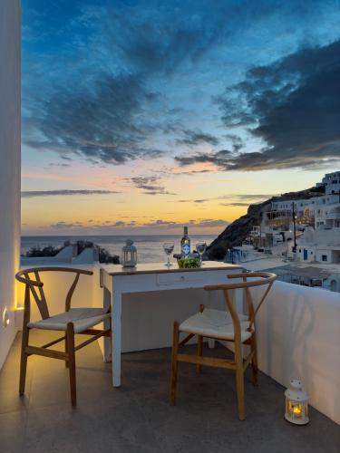 Perigiali Rooms & Apartments Folegandros chambre d'hôte Kástron