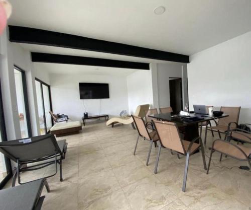 Casa ocho in เปเดรกัล