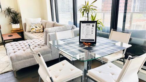 LUXURY DT, 2 Bedroom DEAL, Private Balcony, Full Kitchen, Gym - FREE PARKING, Calgary (fotografie 7)