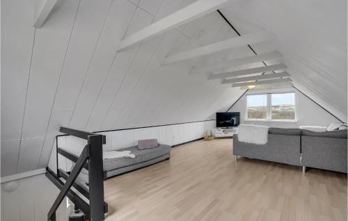  Cozy Home In Thyborøn With Wifi in Thyborøn