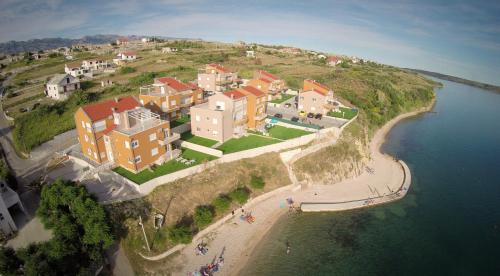  Apartments Rtina Benici in Rtina