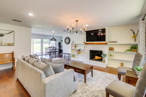 Fire Pit and Grill Tyler Home on 5 Acres!