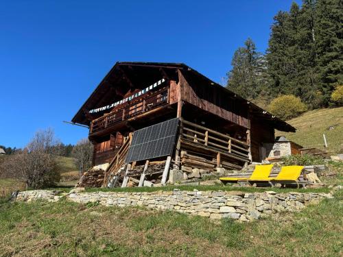 Chalet Plein Soleil - 100% Nature & authenticité in 1864 Vers L'Eglise