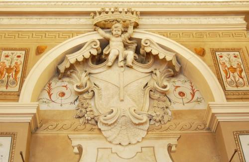 Palazzo Tucci Residenza d'epoca - image 13