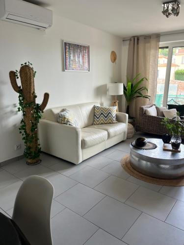 Beau 2P, très équipé, localisation parfaite/AC, Villefranche-sur-Mer (fotografie 7)