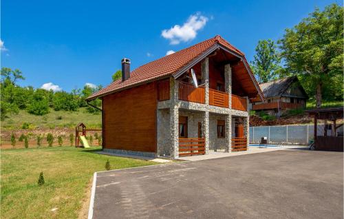 Viesnīcas āriene, Amazing Home In Perusic With Sauna in Perušić