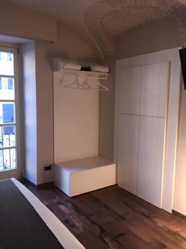 Adalesia Hotel & Coffee Room Type - Executive Studio
